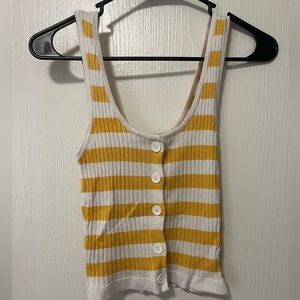 Buttoned down knit tank top size small